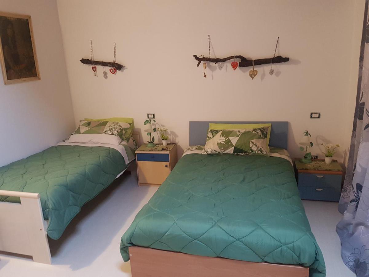 Al Fienile Hotel Orzano Luaran gambar