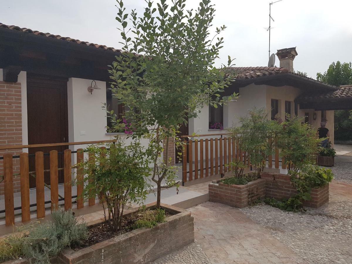 Al Fienile Hotel Orzano Luaran gambar