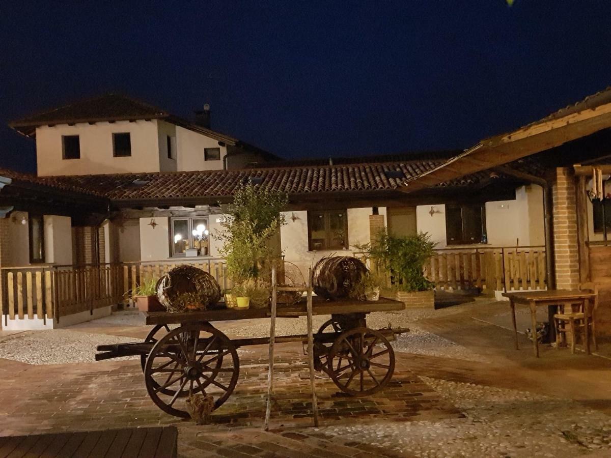 Al Fienile Hotel Orzano Luaran gambar