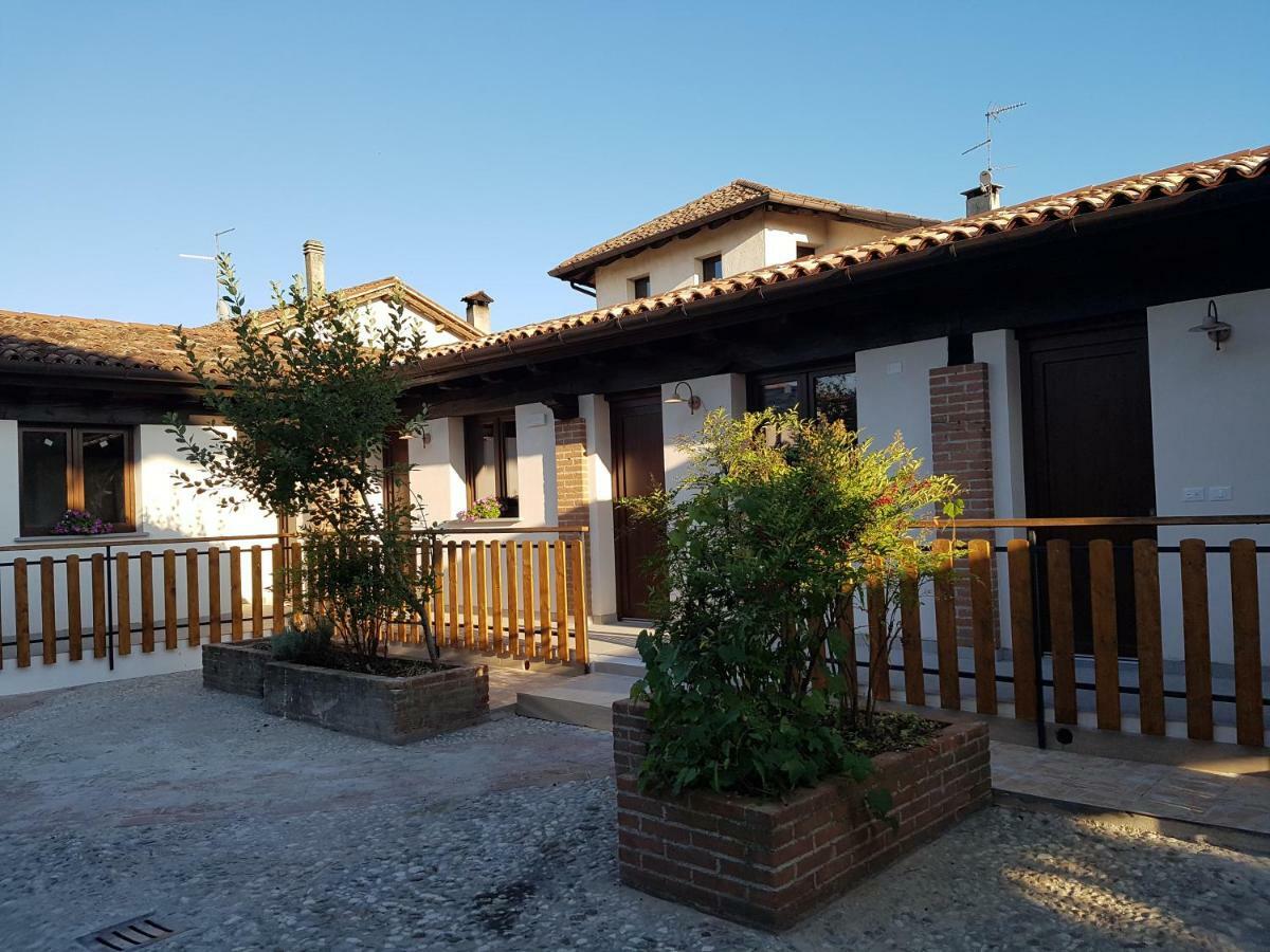 Al Fienile Hotel Orzano Luaran gambar
