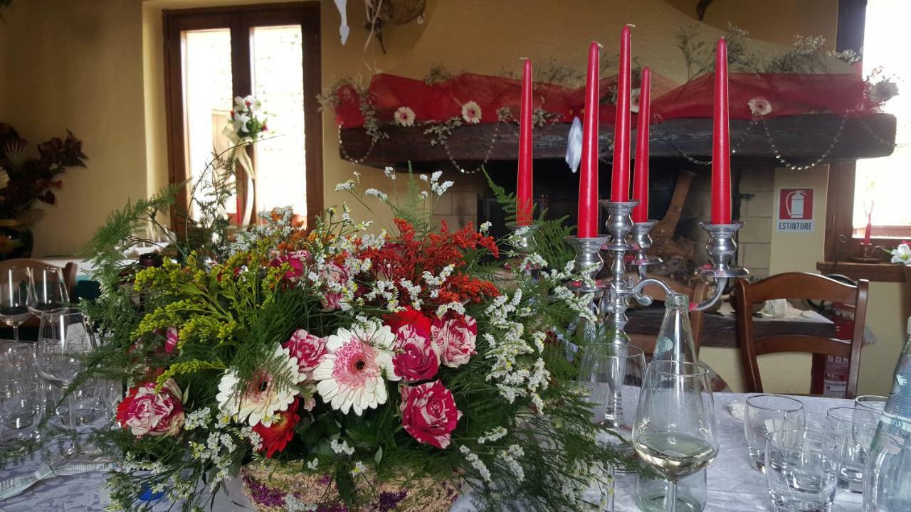 Al Fienile Hotel Orzano Luaran gambar